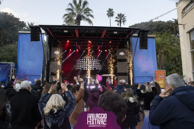 IVDF25_DAY5_BA__A1_79532